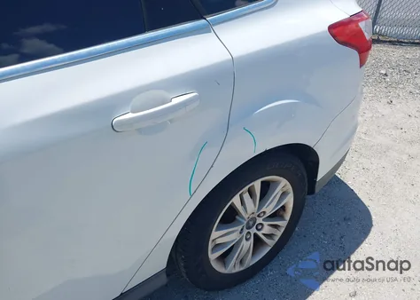 2012 Ford Focus Sel z USA, uszkodzony, nr VIN 1FAHP3H29CL252442